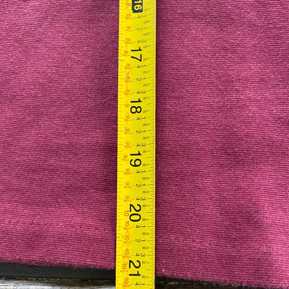 Old Navy Cranberry Red Pencil Skirt Elastic Waist Business Casual Women’s Medium - Picture 4 of 8